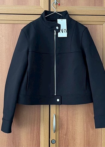 Zara Siyah Fermuarlı Kadın Ceket - Görsel 2