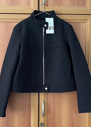 Zara Siyah Fermuarlı Kadın Ceket - Görsel 3