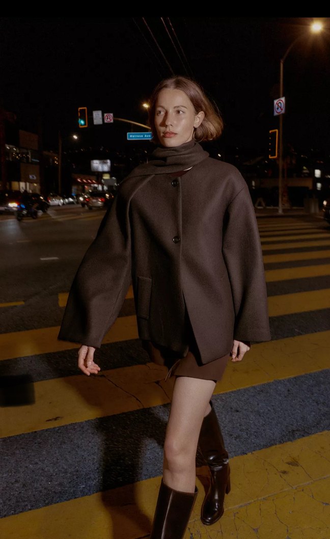 Zara şal detaylı yün kaban - Görsel 4