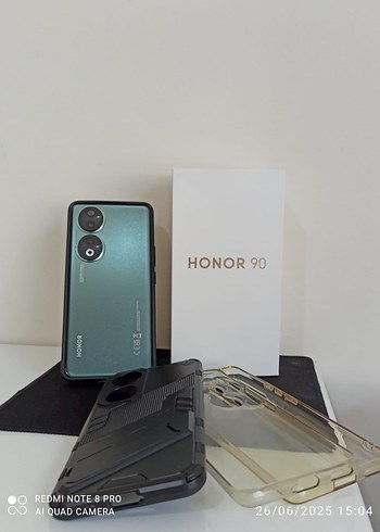 Honor 90