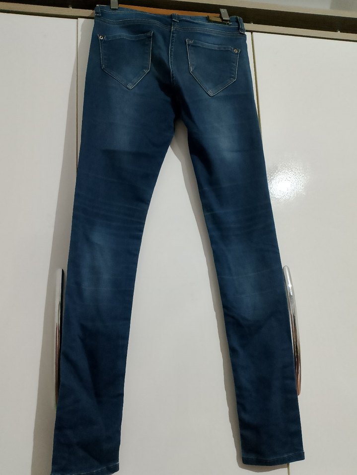 Kadın Mavi Normal Boy Dar Kesim Kot Pantolon - Görsel 2