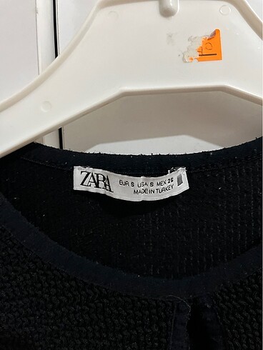 Zara Zara crop