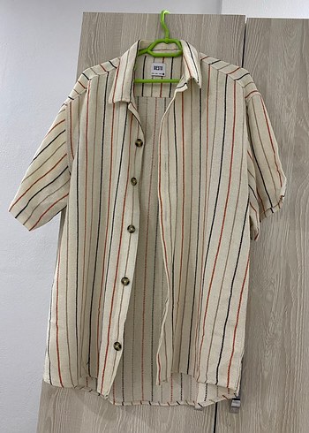 Bej Çizgili Kısa Kollu Keten Gömlek - Görsel 4