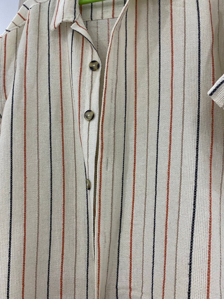 Bej Çizgili Kısa Kollu Keten Gömlek - Görsel 3