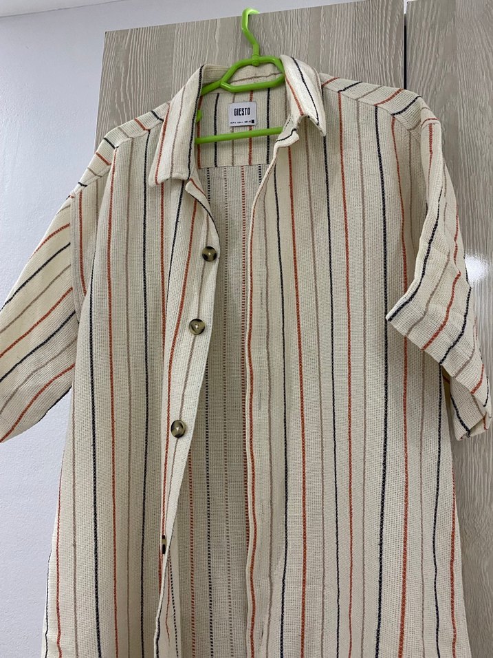 Bej Çizgili Kısa Kollu Keten Gömlek - Görsel 2