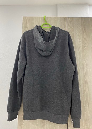Gri Kapüşonlu Spor Sweatshirt - Görsel 3