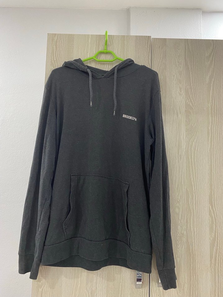 Gri Kapüşonlu Rahat Kesim Sweatshirt - Görsel 2