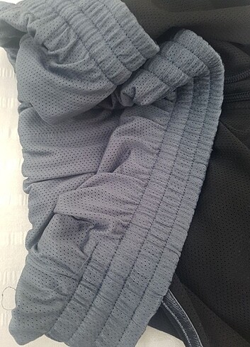 m Beden Orjinal adidas şort
