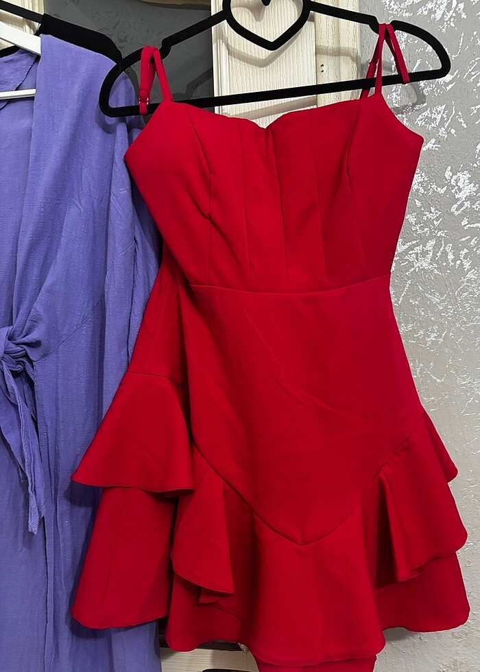 Kırmızı Barbie elbise - Görsel 2