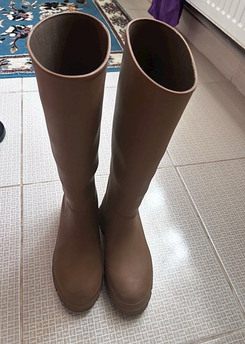 Brown rengi yağmurluk çizme - Görsel 4