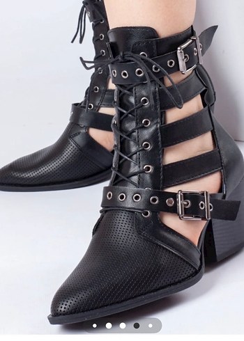 Tokalı Siyah Deri Kadın Bot - Görsel 2