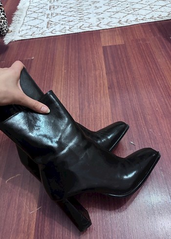 Kadın Siyah Deri Stiletto Botlar - Görsel 2