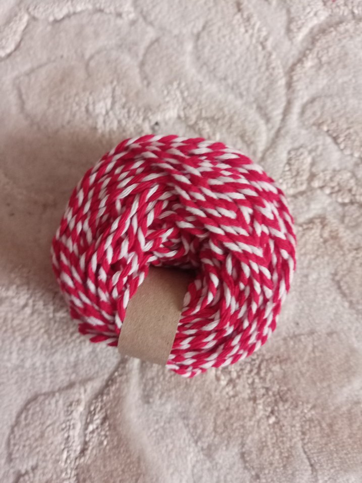 Kırmızı Beyaz İp - Marteniçka - Görsel 2