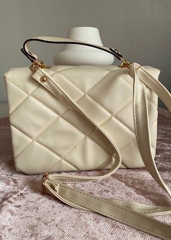 Beyaz Deri Kapitone Kadın Çanta - Görsel 2