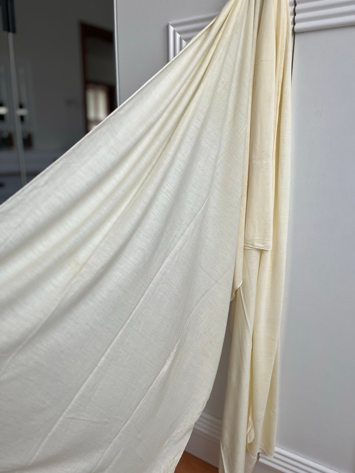 Kırık beyaz penye şal - Görsel 2