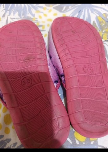 Kız Çocuk Pembe Kaydırmaz Baskılı Terlik - Görsel 2