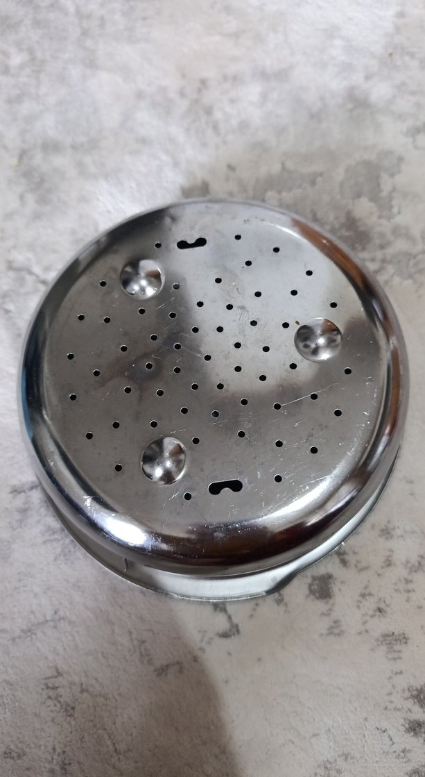 Gri Delikli Metal Buhar Sepeti - Görsel 2