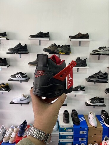 32 Beden siyah Renk Air jordan çocuk ayakkabı