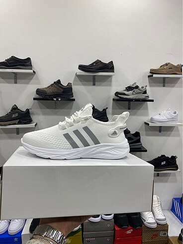 Adidas-40 numara
