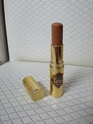 benefit hoola