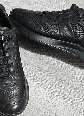 41 Beden siyah Renk Ecco ayakkabi
