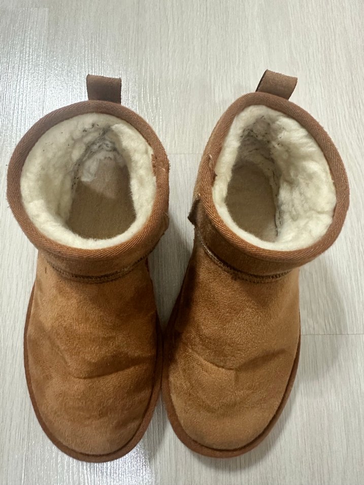 Ugg bot pierre cardin - Görsel 4