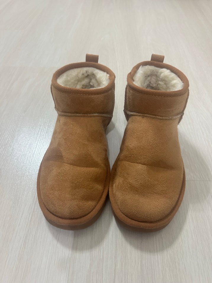 Ugg bot pierre cardin - Görsel 5