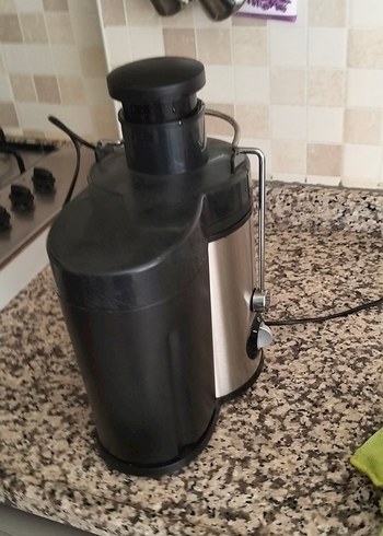 Gri Renkli Elektrikli Meyve Sıkacağı - Görsel 2