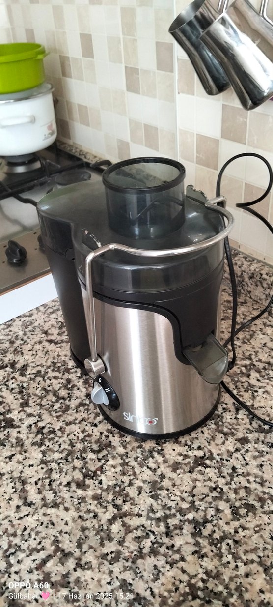 Gri Renkli Elektrikli Meyve Sıkacağı - Görsel 5