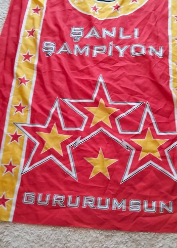 Kırmızı Galatasaray bayraği - Görsel 8