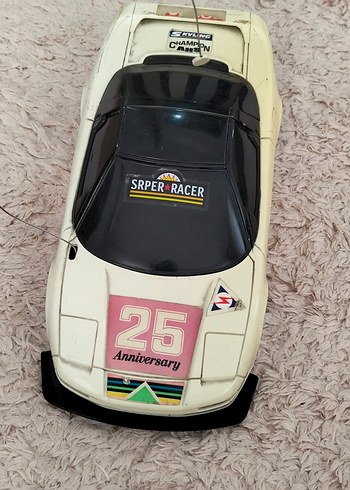 Beyaz Oyuncak Araba - Görsel 12