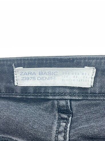 34 Beden siyah Renk Zara Jean / Kot %70 İndirimli.