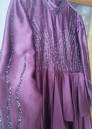 Uzun Kollu Mor İşlemeli Abiye Elbise - Görsel 7