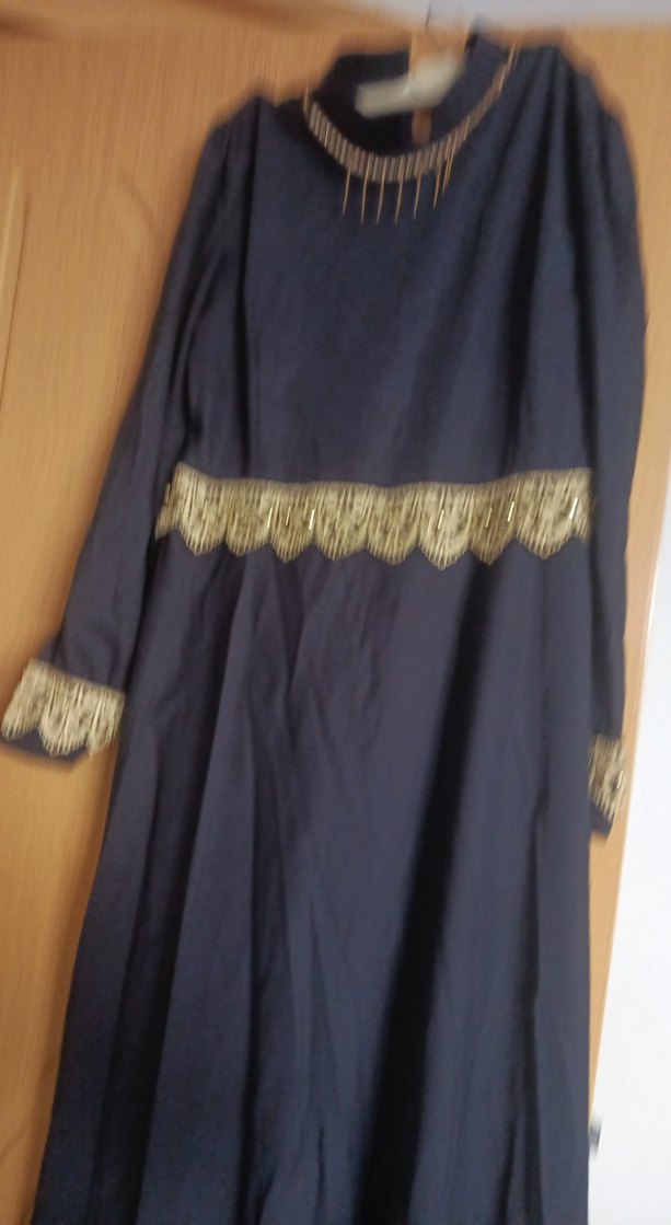 Zincir Detaylı Lacivert Uzun Elbise - Görsel 2