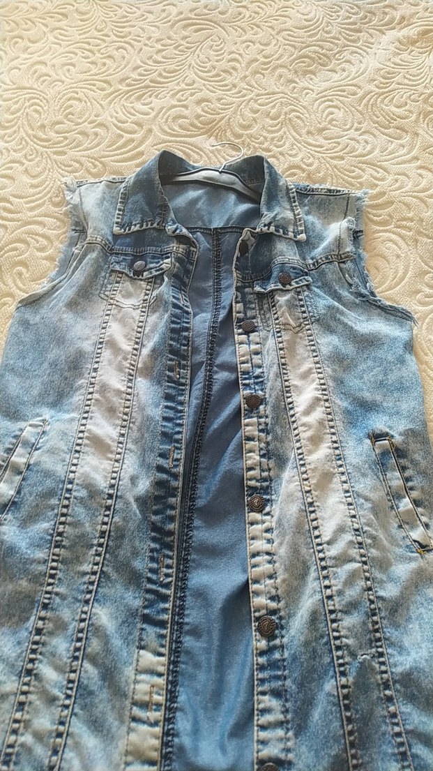 Düğmeli Kolsuz Mavi Denim Ceket - Görsel 2