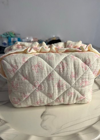  Beden Nakışlı Dantel Detaylı Beyaz Pastel Çanta