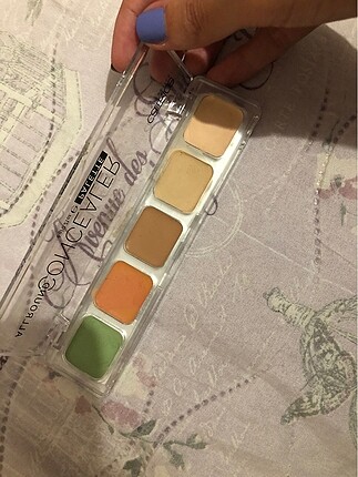 Concealer paleti