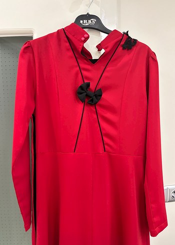 Dantel Detaylı Kırmızı Uzun Kollu Uzun Elbise - Görsel 4