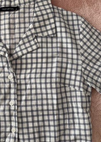 Gri Kareli Kısa Kollu Crop Gömlek - Görsel 3