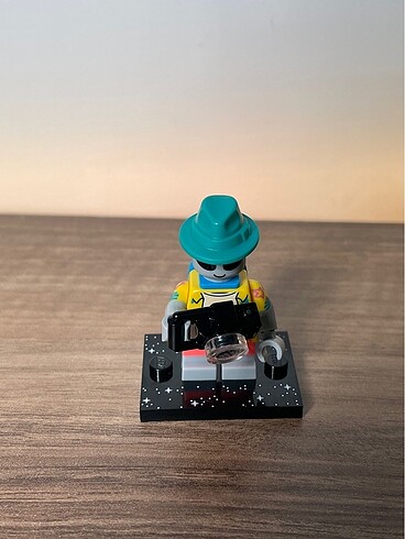 Lego minifigures series 26 uzay 71046