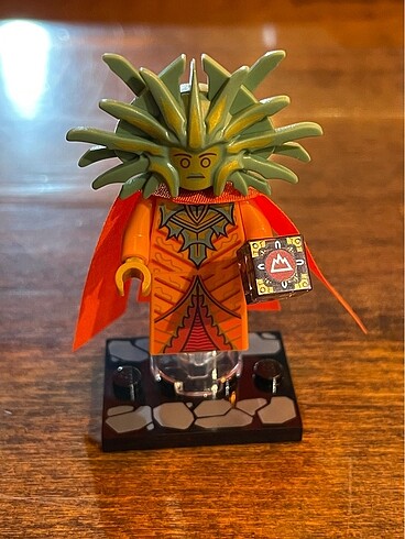 Lego Minifigures 71047 Dungeons & Dragons Lady of pain
