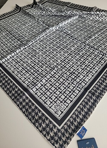 Beden LEVİDOR TWİLL POLYESTER EŞARP