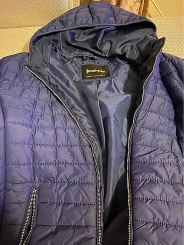 Stradivarius mont