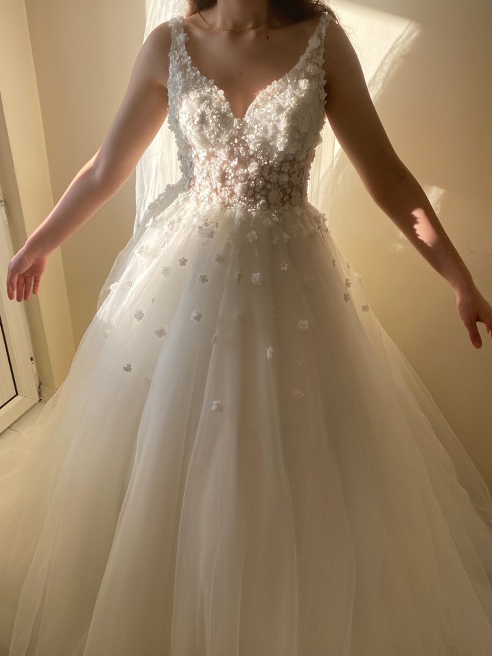 V Yaka İnce Askılı Midi A Kesim Gelinlik - Görsel 3