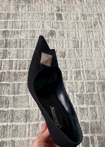 Şık topuklu ayakkabı - Görsel 2