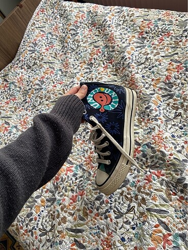 37 Beden Converse Spor Ayakkabı
