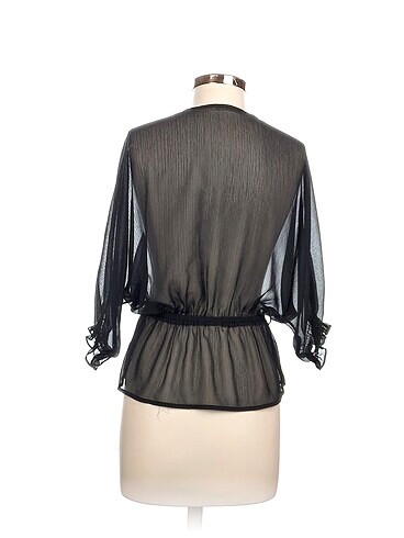 s Beden Batik Bluz %70 İndirimli.