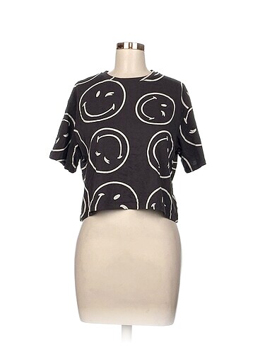 H&M Bluz %70 İndirimli.
