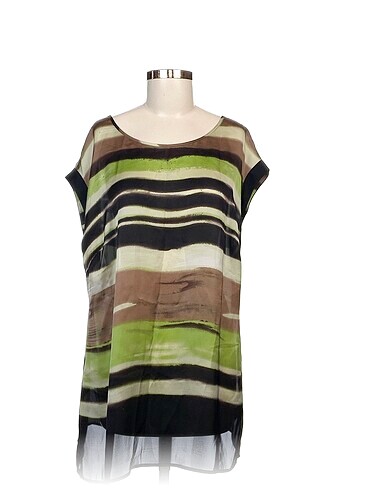 Marks & Spencer Bluz %70 İndirimli.