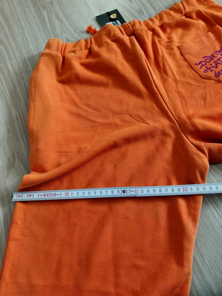 Renkli Baskılı Turuncu Kıyafeti ed hard - Görsel 4